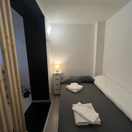 European District Zero Apartment *